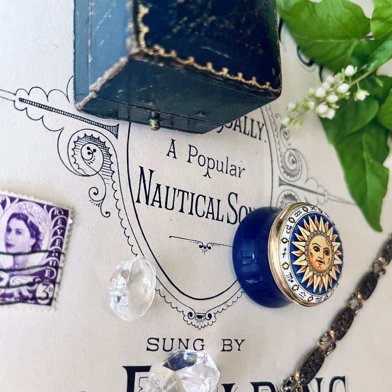 ○o-138/ハンドペイントの「zodiac」エナメルボックス | PISKEY