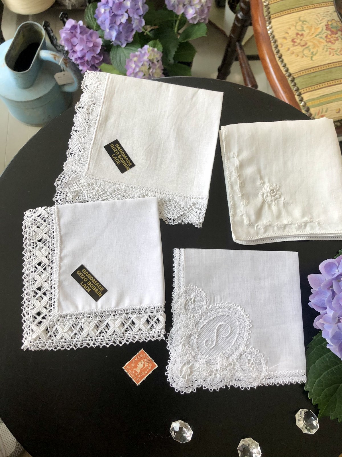 アンティークポワンドローズ ボビンレース パール装飾シルク聖書/ハンカチケース fit=scale-down,w=1200