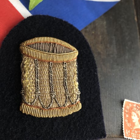 ●ab-148/金・銀糸刺繍　太鼓のエンブレム