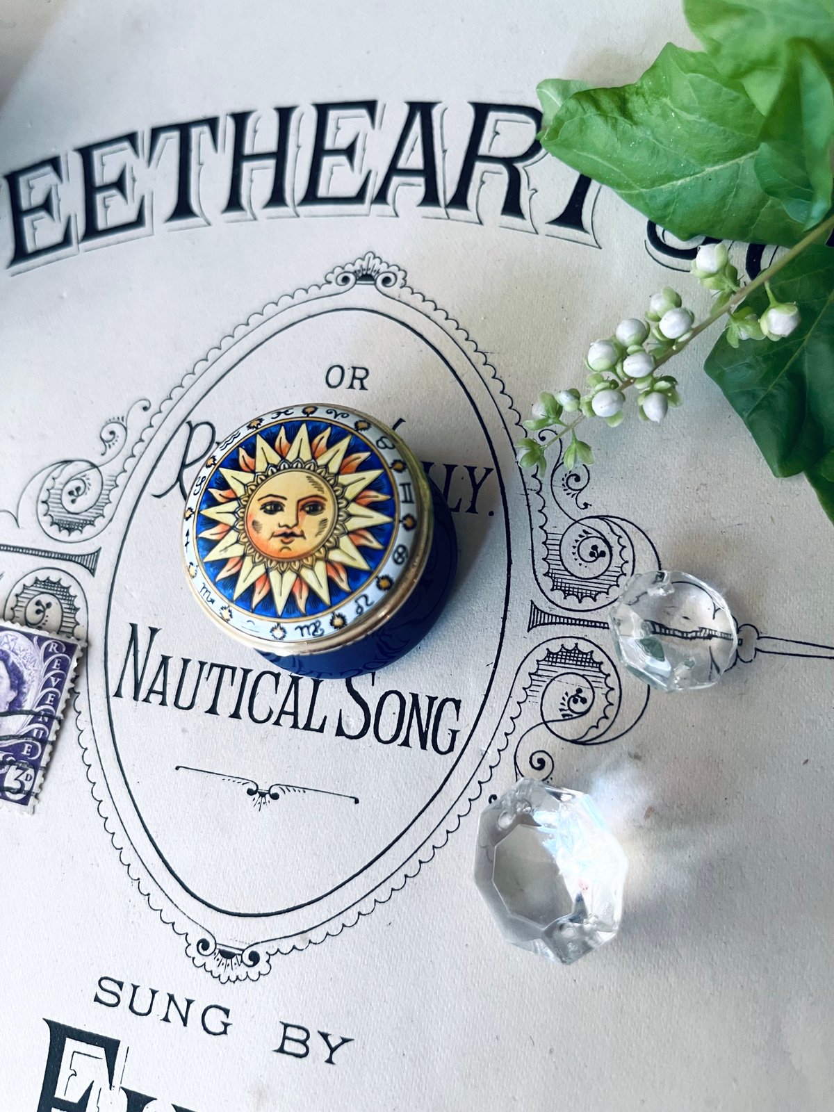 MURANO OPALINE FERRO ハイエナメル ハンドペイント 宝石箱 ○o-138/ハンドペイントの「zodiac」エナメルボックス | PISKEY