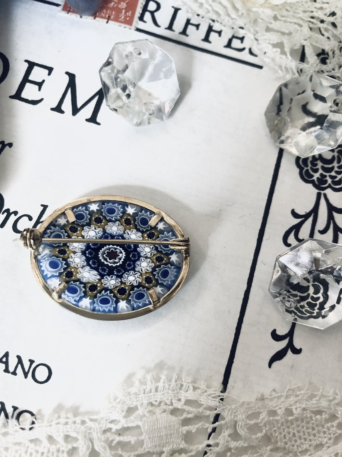 ヴェネチアンガラス ミルフィオリ 扇モチーフ ブローチ ヴィンテージと