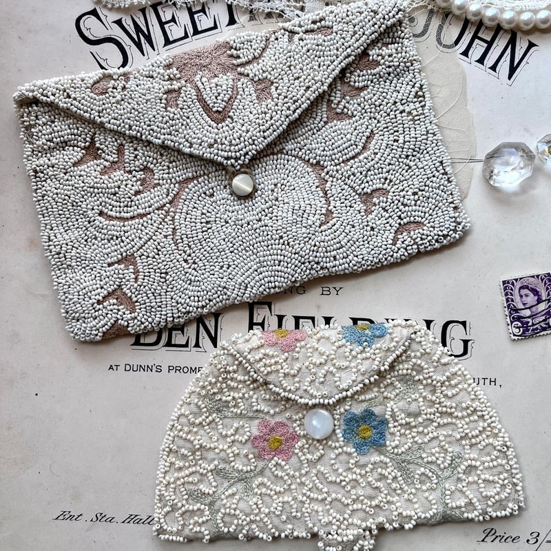 ○s-99/マイクロビーズと刺繍のミニバッグ | PISKEY -イギリスのふるい