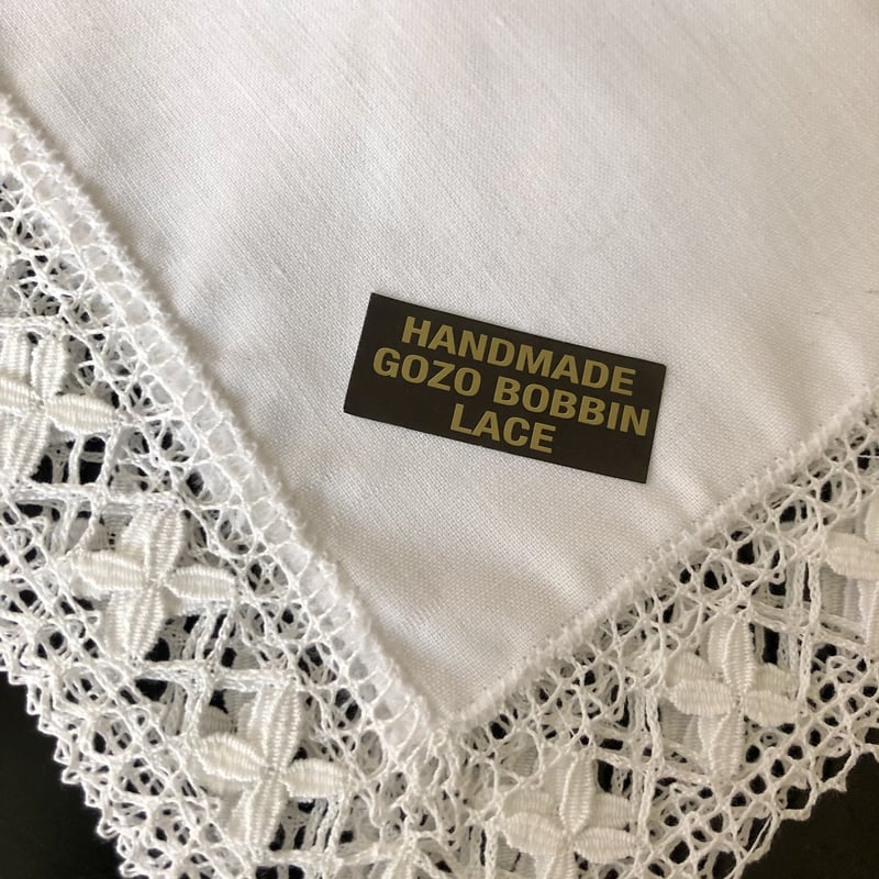 ○l-47/マルティーズレースのハンカチB | PISKEY -イギリスのふるい