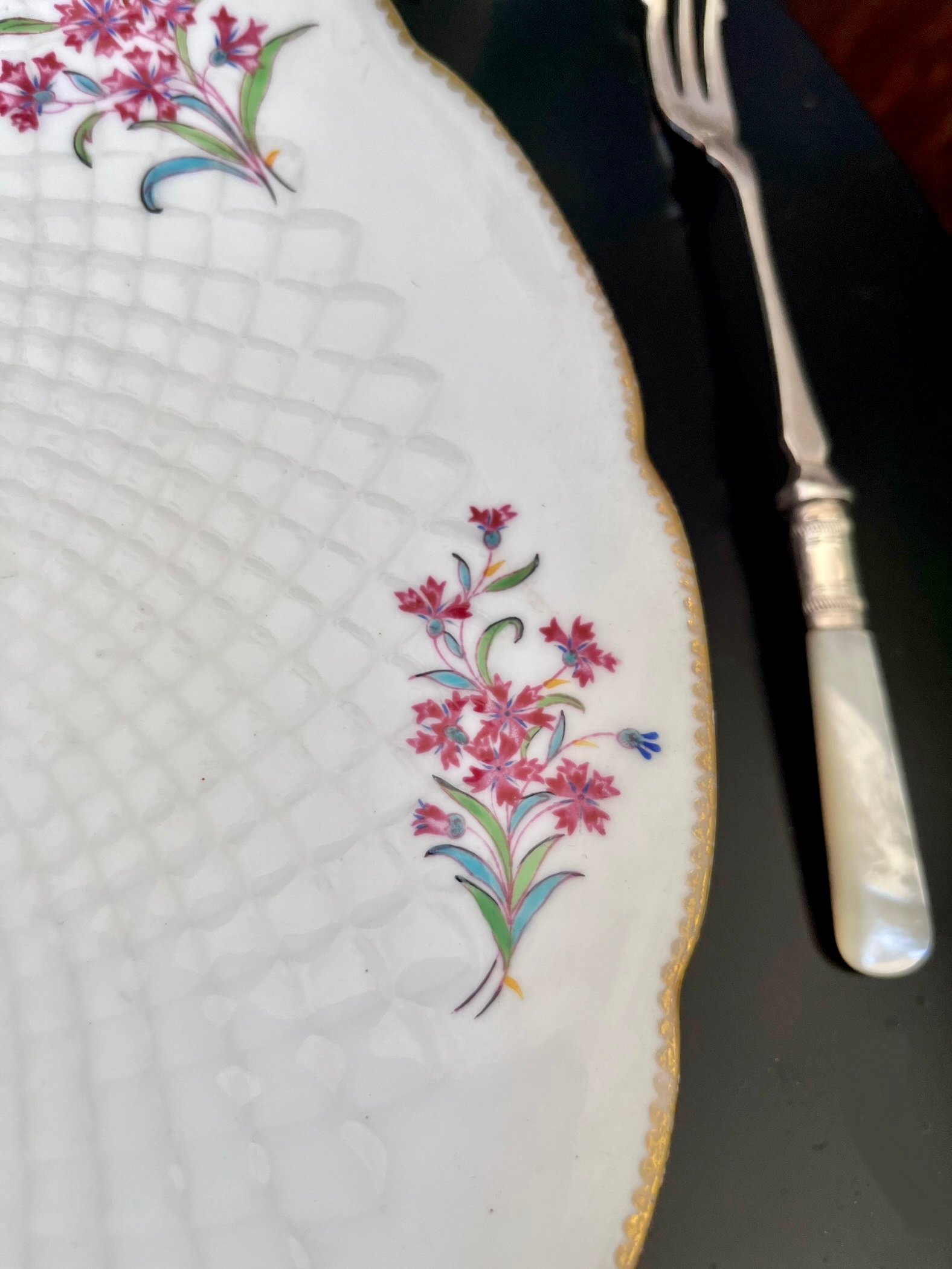 ○po-93/1870年代 MINTON ミントンの手描きのプレート | PISKEY -イギ