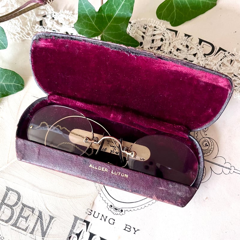 ○o-124/フィンチ眼鏡とメガネケースセット | PISKEY -イギリス