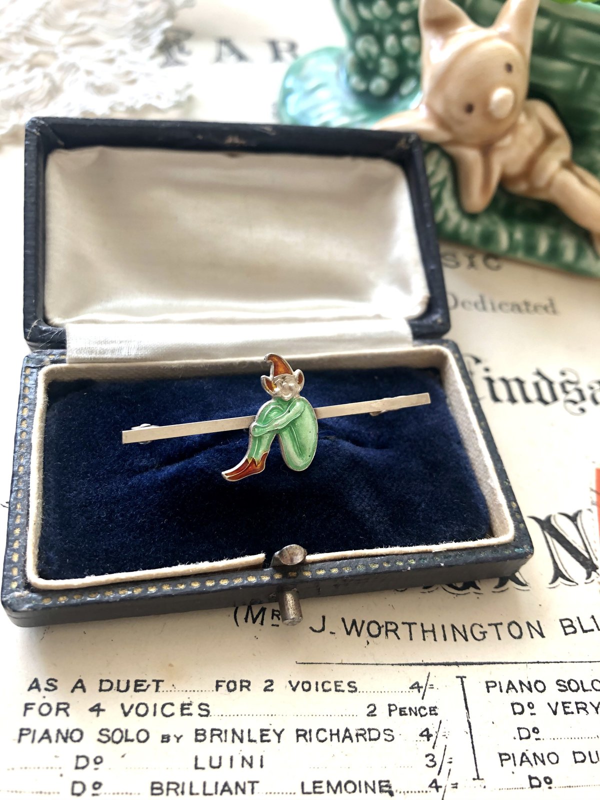 ○pa-4/エドワーディアン シルバー＆エナメル製妖精ピスキーの