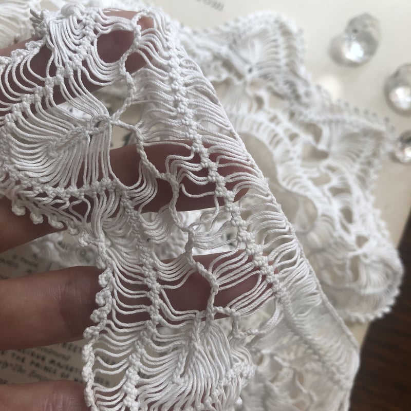 ○ⅼ－49/手編みのラウンド型ヘアピンレース | PISKEY -イギリスの