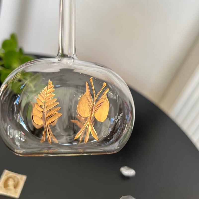 ♪時代ガラス一輪挿し キズ 高蒔絵 ♪時代ガラス一輪挿し キズ 高蒔絵