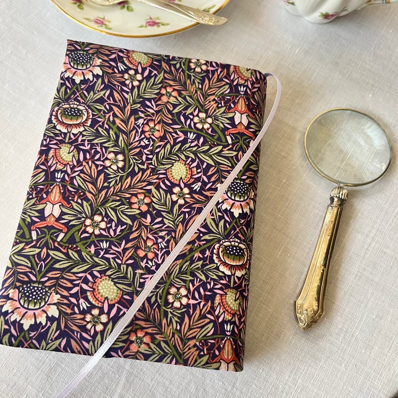 CATEGORY ブックカバー | PISKEY -イギリスのふるいものかわいいもの-