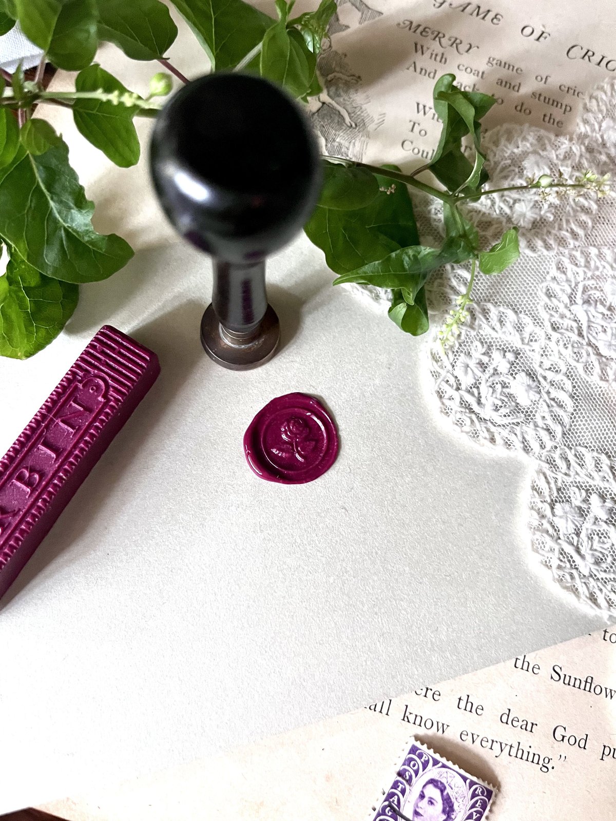 イギリス　アンティーク　印刷用スタンプ　真鍮と木材　４点セット イギリス アンティーク 印刷用スタンプ 真鍮と木材 4点セット