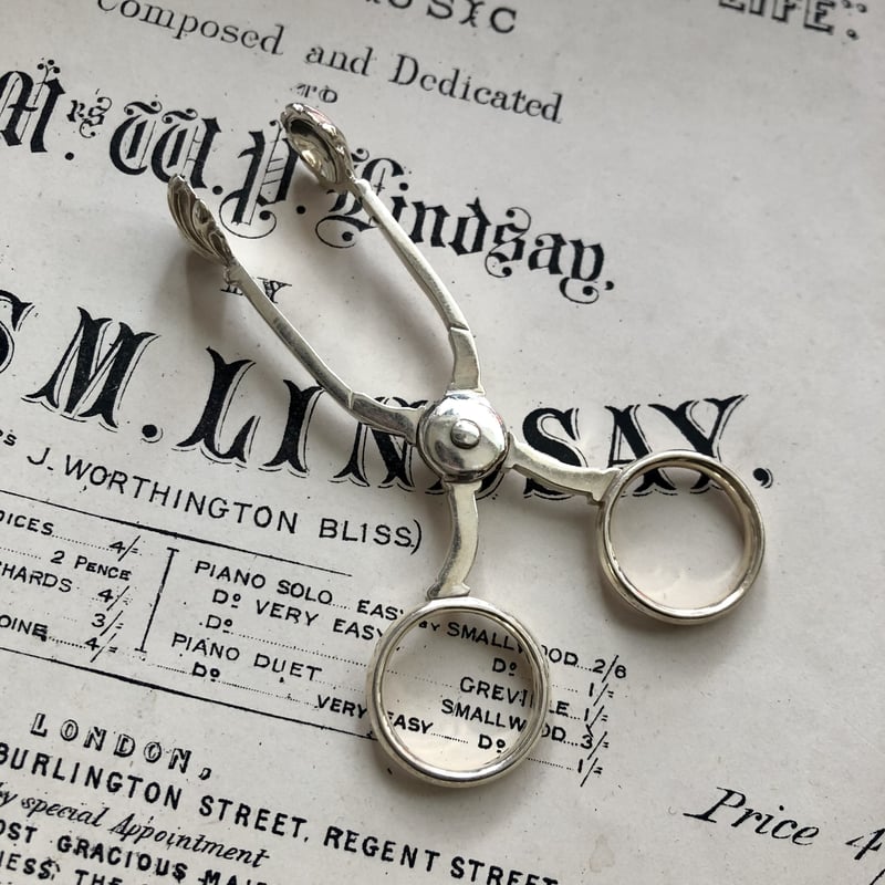 トング【アンティーク】はさみ型 シルバー シェフィールド 1919