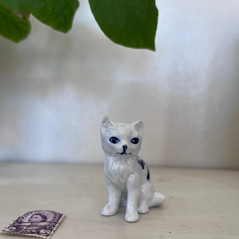 ○po-103/ハンドペイント 小さなデルフト焼きの猫 | PISKEY -イギリス