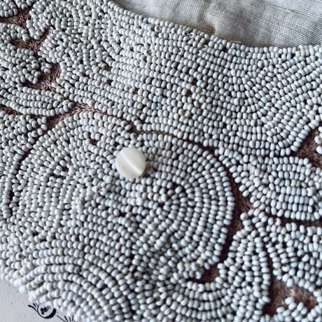●ｓ-96/マイクロビーズと刺繍のミニバッグ