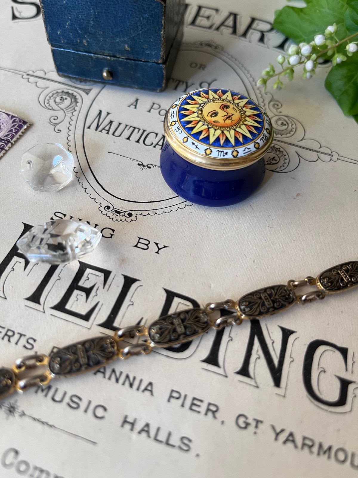 ○o-138/ハンドペイントの「zodiac」エナメルボックス | PISKEY