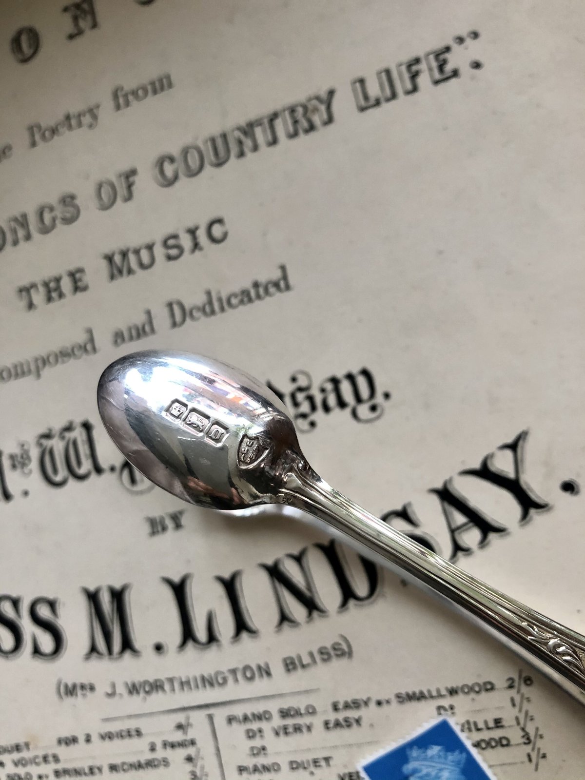 ○s-39/1906年 シルバー製透かし模様のシュガートング | PISKEY