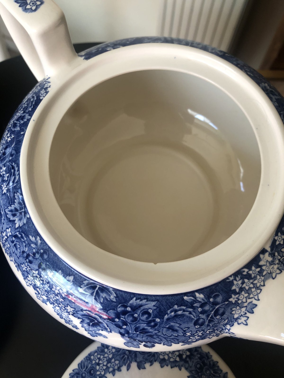 ○po-20/Wedgewood 「ロマンティックイングランド」ティーポット ○po-20/Wedgewood 「ロマンティックイングランド」ティーポット