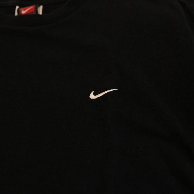 Nike swoosh mini sales
