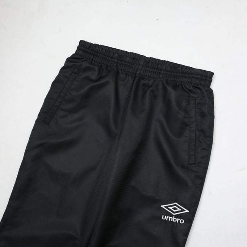 アンブロ ナイロン トラック パンツ Umbro Nylon Track Pants