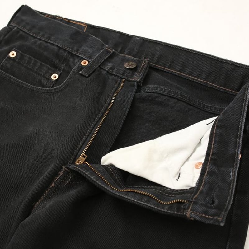 【LEVI’S】615 02ストレートデニムパンツ(W32L32)黒 英国製 LEVI'S】615 02ストレートデニムパンツ(W32L32)黒 英国製