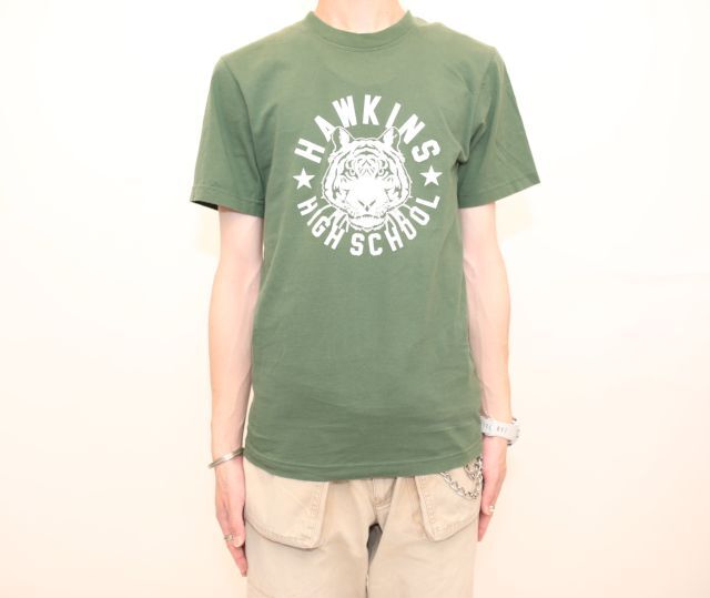 セール!ストレンジャーシングス ナイキコラボ ホーキンズ Tシャツ 黒 1187