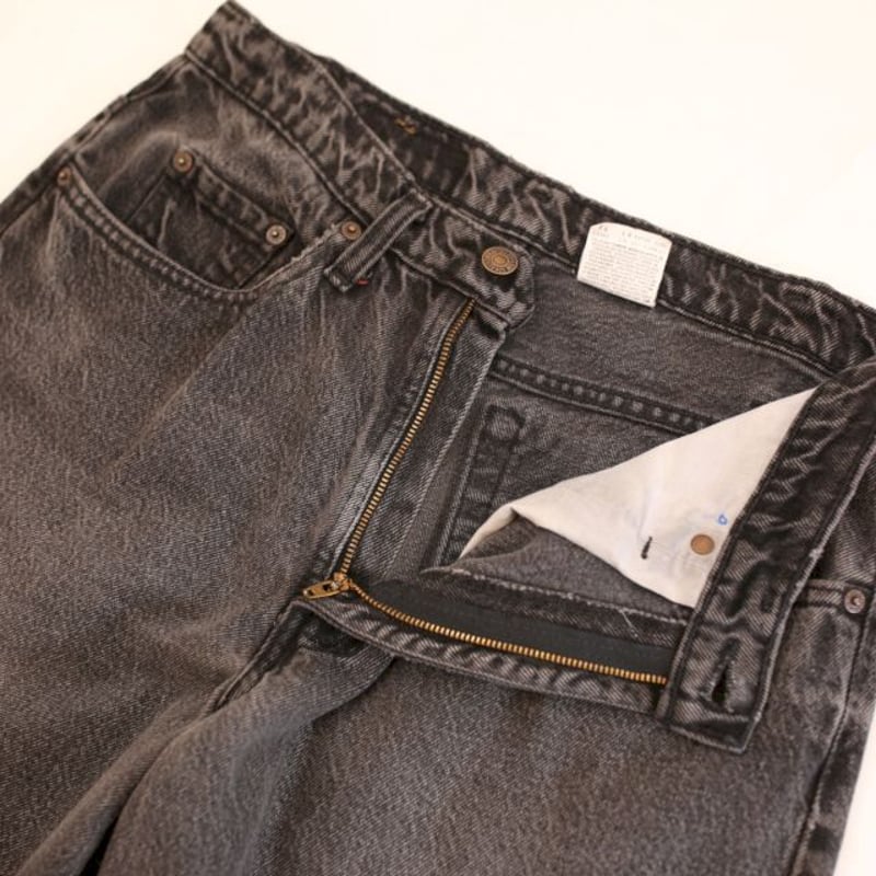 ユーロ リーバイス ブラックデニムパンツ Levi's 535 Black Denim | Blue