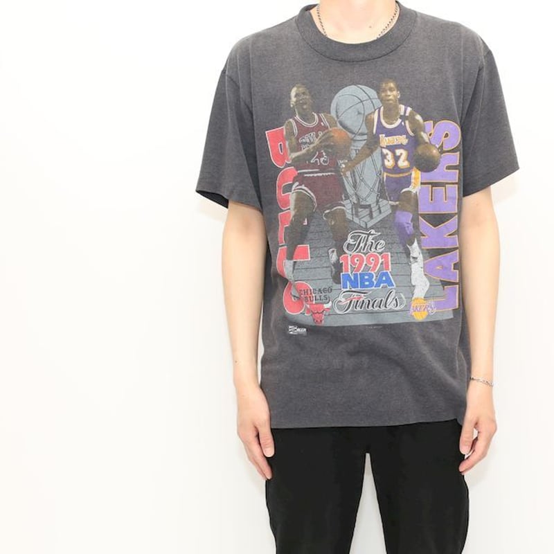 90's NBA Finals ブルズ VS レイカーズ Tシャツ 1991 | Blue