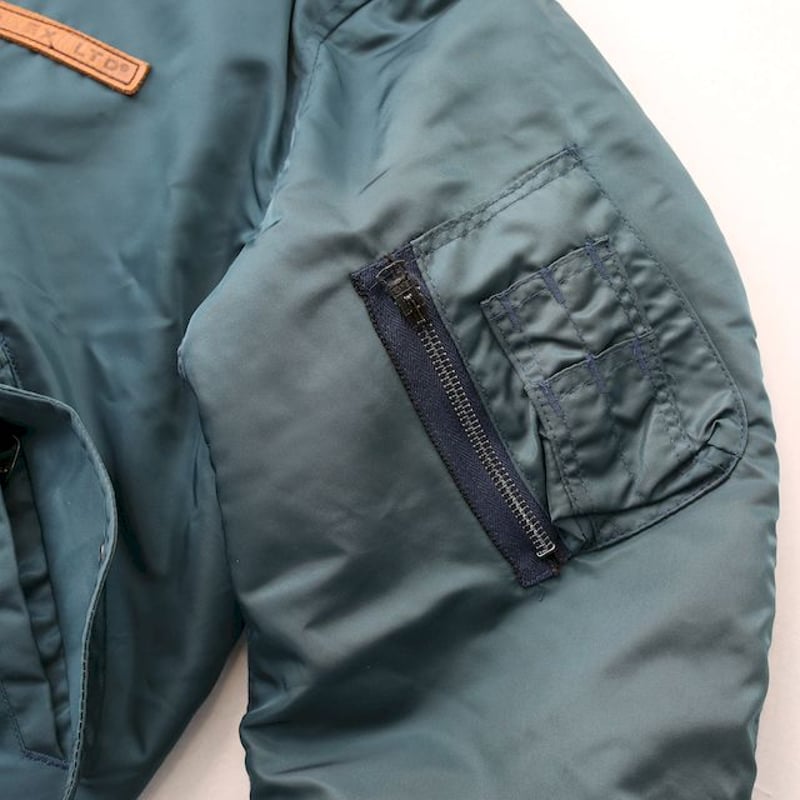 アヴィレックス MA-1 フライトジャケット AVIREX Flight Jacket アヴィレックス MA-1 フライトジャケット AVIREX Flight Jacket