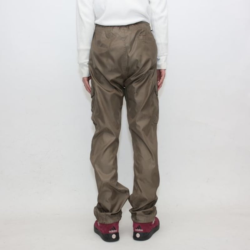 ナイキ ナイロン カーゴ パンツ Nike Nylon Cargo Pants | Blue ナイキ ナイロン カーゴ パンツ Nike Nylon Cargo Pants | Blue