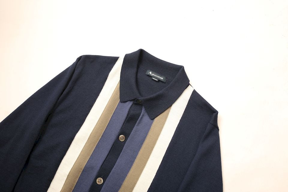 希少aquasqutumアクアスキュータムドイツ製カーディガン金釦