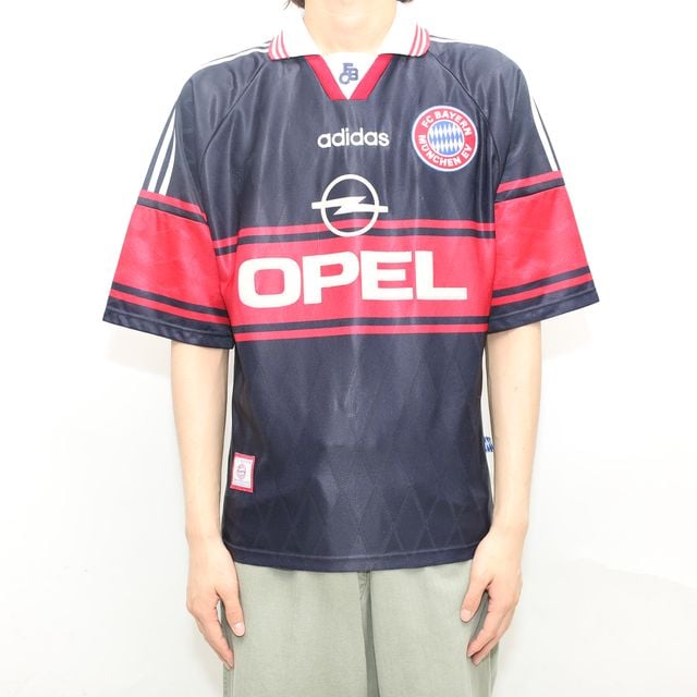 アディダス バイエルン・ミュンヘン サッカーシャツ・ビンテージ アディダス バイエルン・ミュンヘン サッカーシャツ・ビンテージ