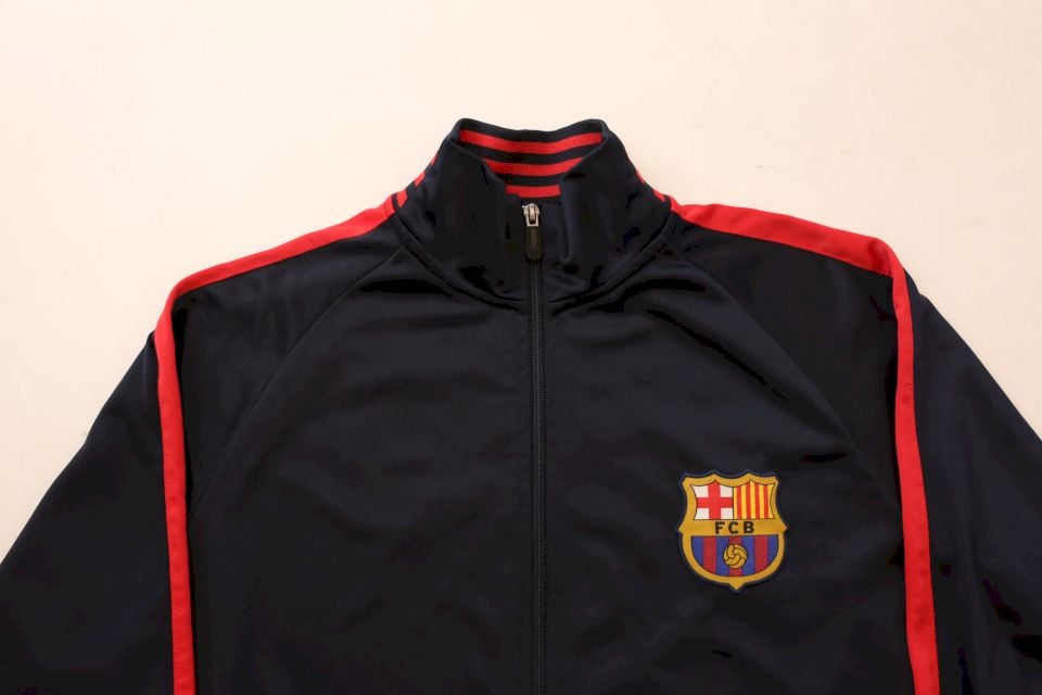 【早い者勝ち】FC Barcelona トラックジャケット XL 新品タグ付き $_57.JPG?set_id=880000500F