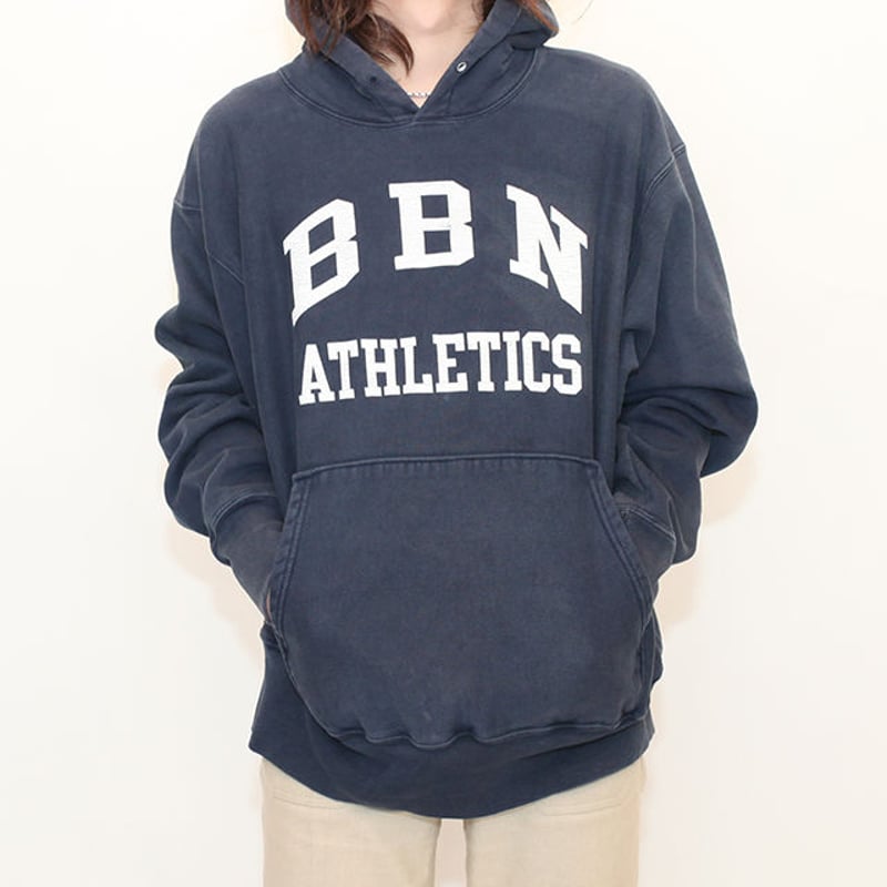Champion reverse weave hoodie fit on sale