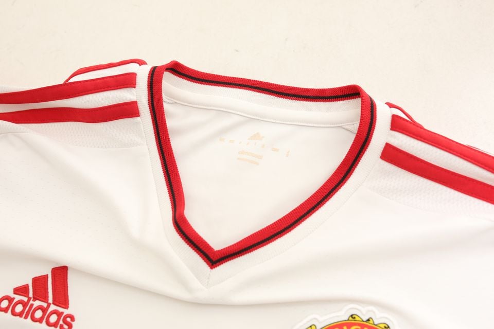 【ヴィンテージ】マンチェスターユナイテッド シャツ Lサイズ マンチェスター・ユナイテッド – Vintage Sports Football Store
