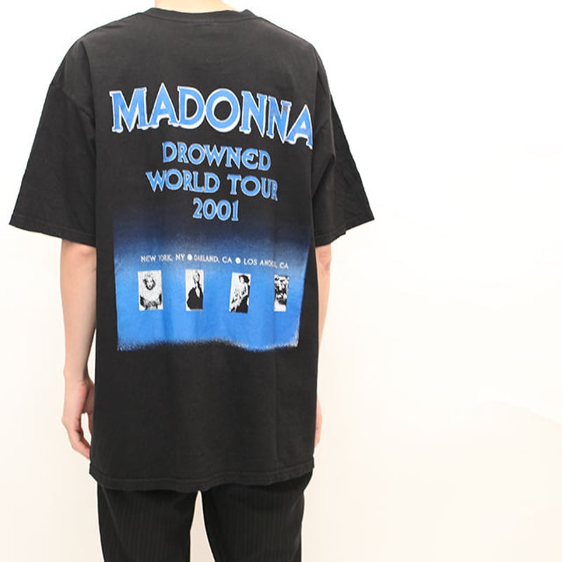 マドンナ2001ワールド•ツアーTシャツ