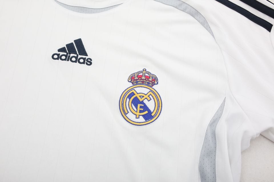 当時モノ 美品 ユニフォーム adidas／レアルマドリード サッカーシャツ