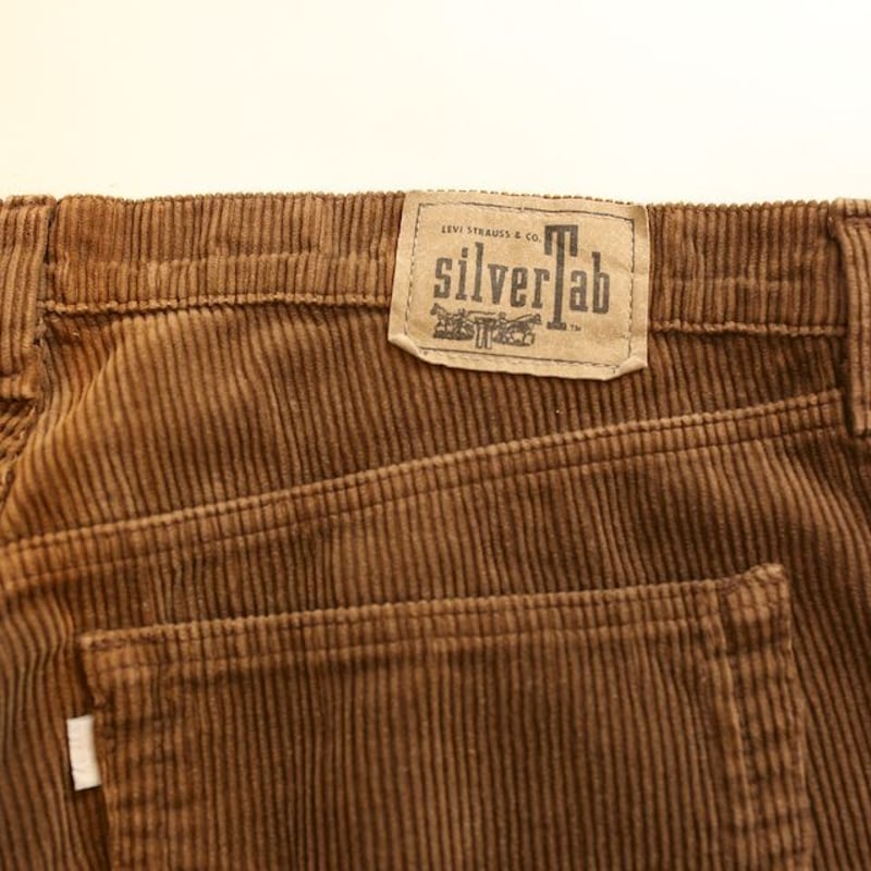 リーバイス コーデュロイ シルバータブ バギー Levi's Silver リーバイス コーデュロイ シルバータブ バギー Levi's Silver