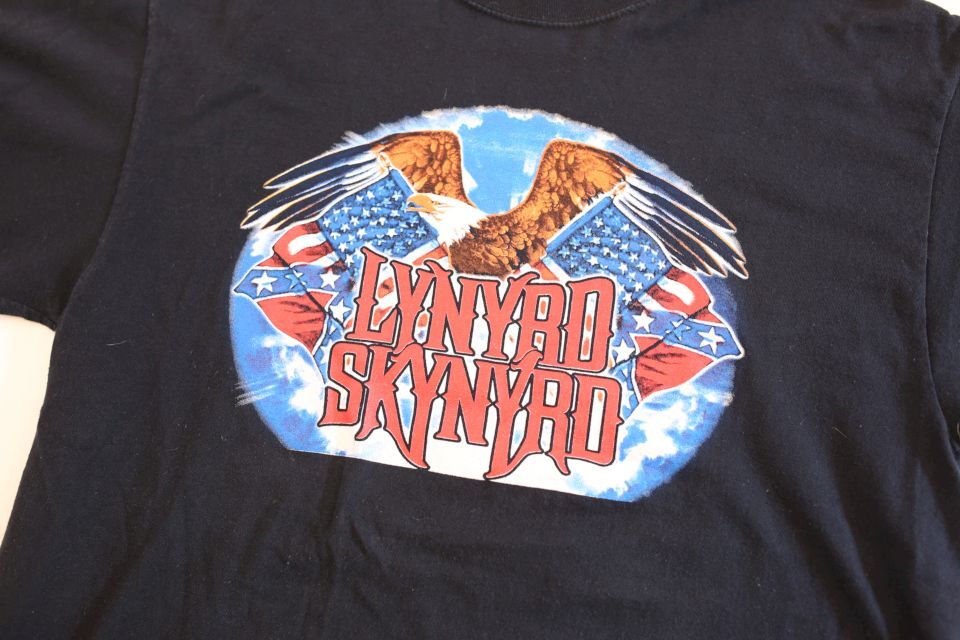 レーナード・スキナードｔシャツ レイナード スキナード・LYNYRD SKYNYRD・BIRD WITH FLAG・T