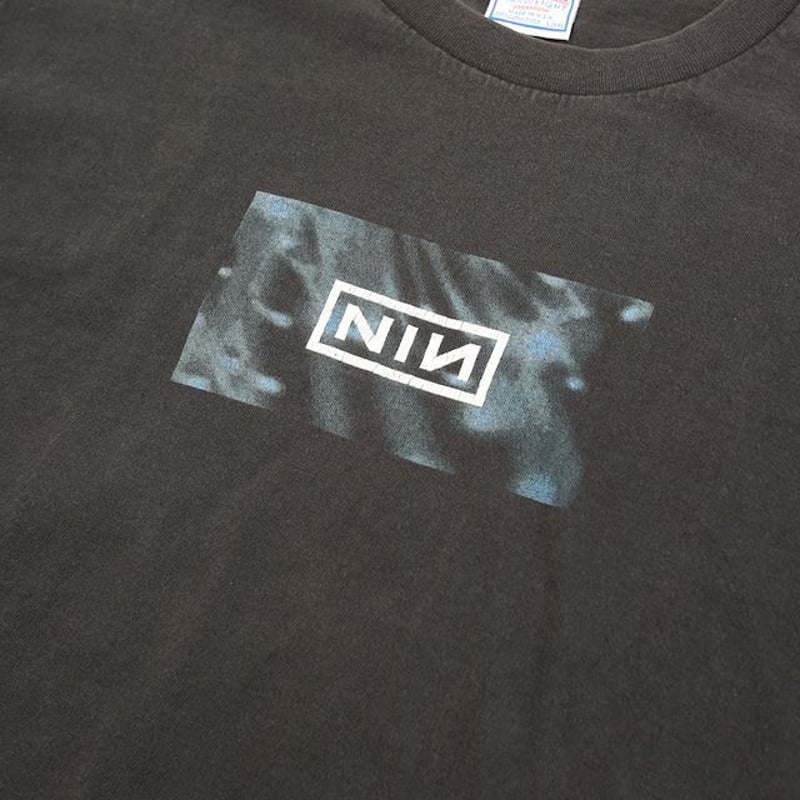 NINE INCH NAILS BOX LOGO Tee ナインインチネイルズ