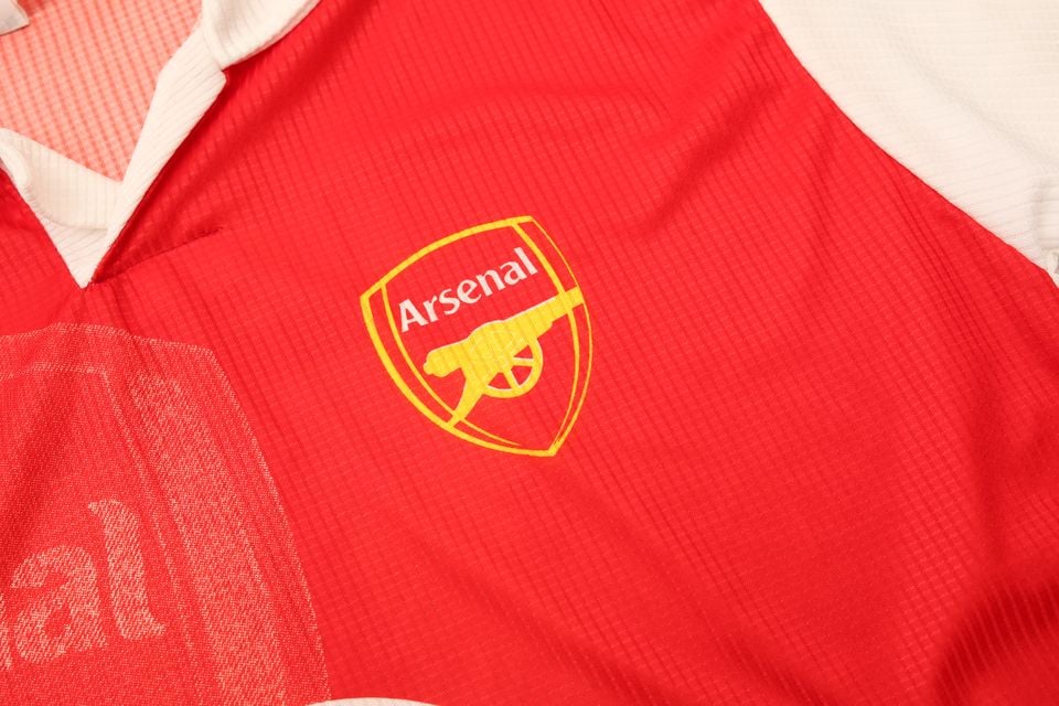 アーセナルFC ティエリ・アンリ #14 サッカー ユニフォーム アーセナルFC ティエリ・アンリ #14 サッカー ユニフォーム