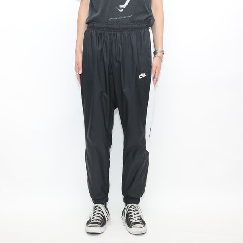 ナイキ ナイロンパンツ Nike Nylon Pants | Blue ナイキ ナイロンパンツ Nike Nylon Pants | Blue