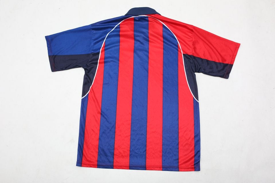 バルセロナサッカーシャツ・ビンテージユニフォーム Barcelona バルセロナサッカーシャツ・ビンテージユニフォーム Barcelona