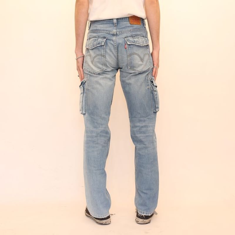 Levi’s 503 カーゴパンツ W30 L33 ヴィンテージ風 オリーブ系 Levi's 503 カーゴパンツ W30 L33 ヴィンテージ風 オリーブ系 パンツ