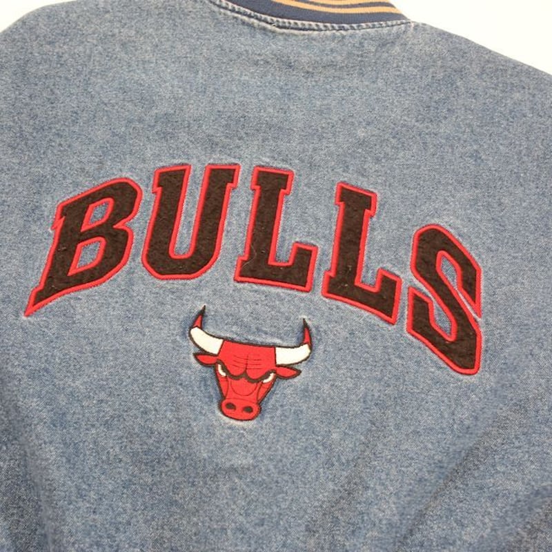 USA製 Mitchell & Ness シカゴブルズ スタジャン うてる L