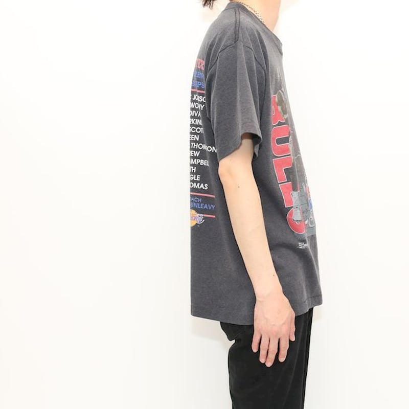 超ヴィンテージ1991年NBAファイナルズＴシャツLサイズ　ブルズvsレイカーズ 90's NBA Finals ブルズ VS レイカーズ Tシャツ 1991 | Blue