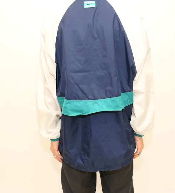 ナイキ ハーフジップ ナイロンジャケット Nike | Blue ナイキ ハーフジップ ナイロンジャケット Nike | Blue