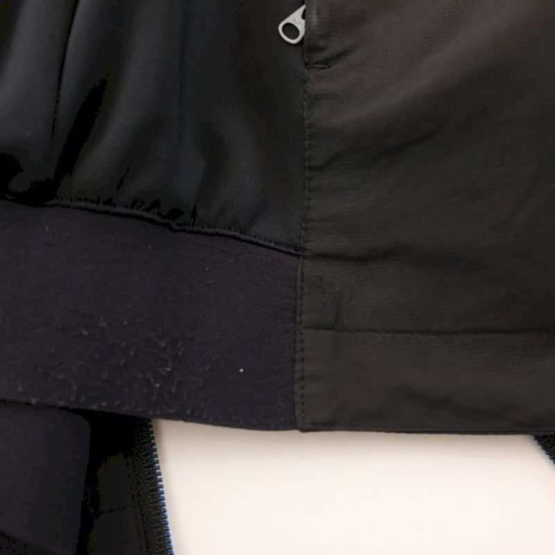 Nike Pirelli インテル　フード付きジャケット ネイビー Nike Pirelli インテル フード付きジャケット ネイビー