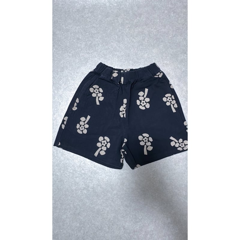 美品　Nala ショートパンツ スリクソン 撥水 リラクシングフィット ストレッチショートパンツ