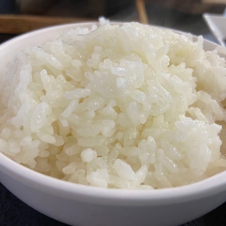 販売開始【2025年（令和7年）】　あいお(秋穂)で育ったお米　きぬむすめ　白米　10Kg  （年6回　毎月コース）ご注文後に精米し、鮮度の高いお米を配送 します。