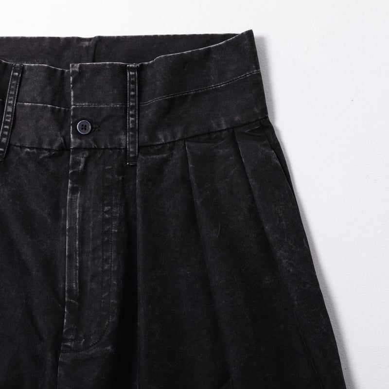 Washed-DEFORMED HALF PANTS - ブラック | harapeco Store