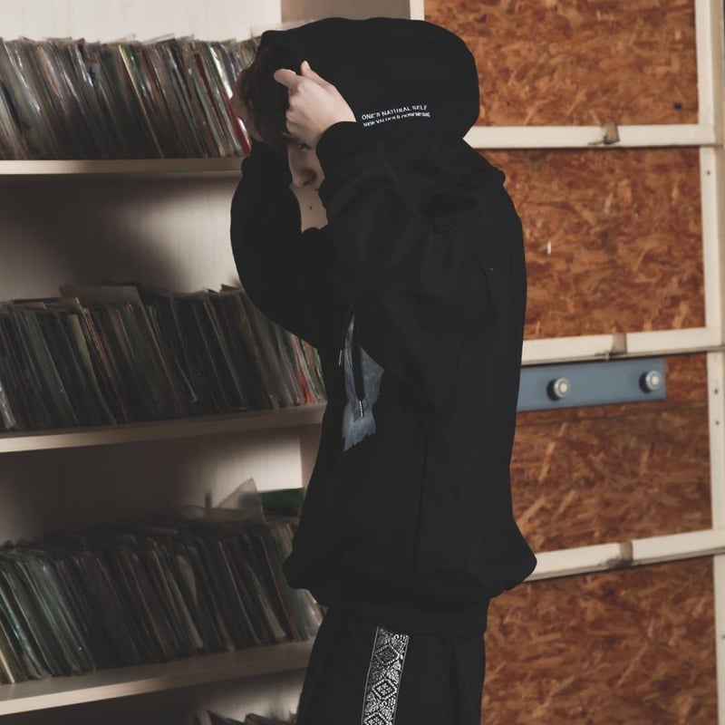 Okami Hoodie(Ippiki)-ブラック | harapeco Store